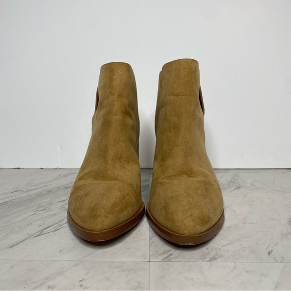 BP Brynne Tan Brown Faux Suede Bootie 8M - Picture 2 of 14